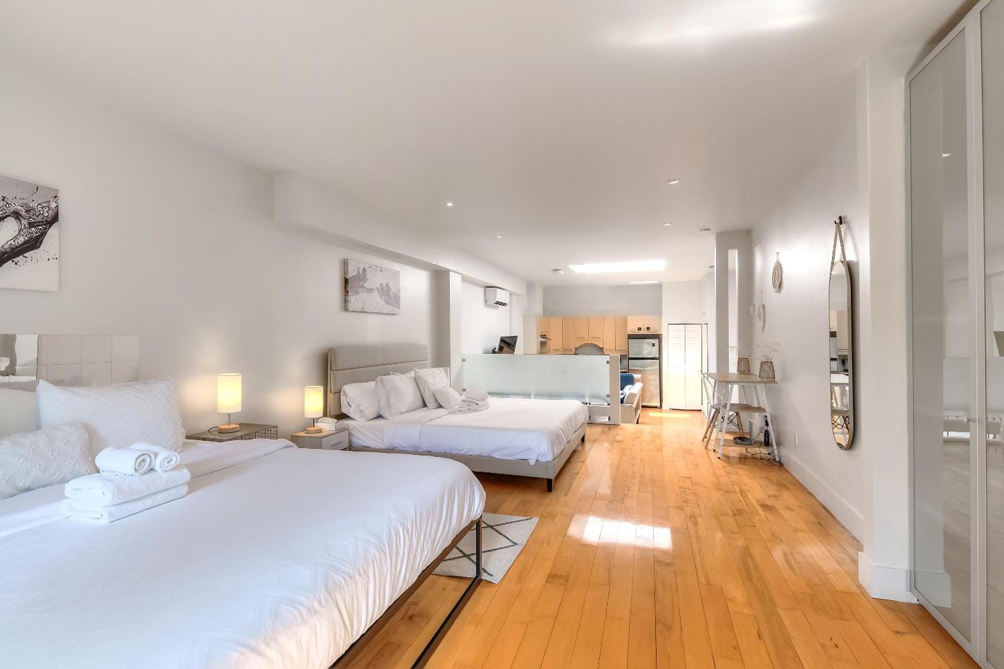Апартаменти Loft The White Pearl Plateau-Mont-Royal 3 Beds Монреаль Екстер'єр фото